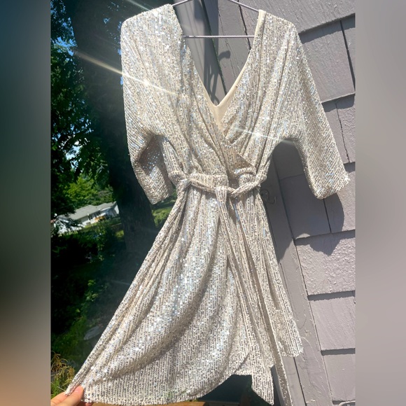 Style Rack dress. Size Small. NWT. - Picture 2 of 4